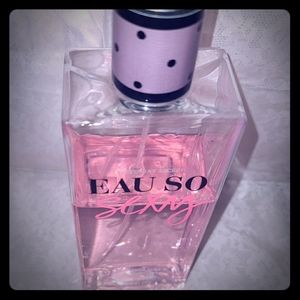 Victoria secret Eau so sexy big fragrance mist